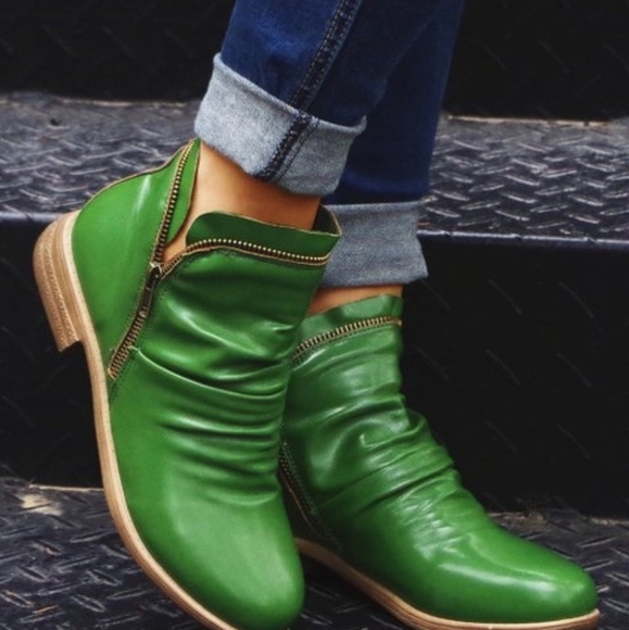 Yasirun Shoes - Yasirun Green Slouchy Ruched Ankle Bootie